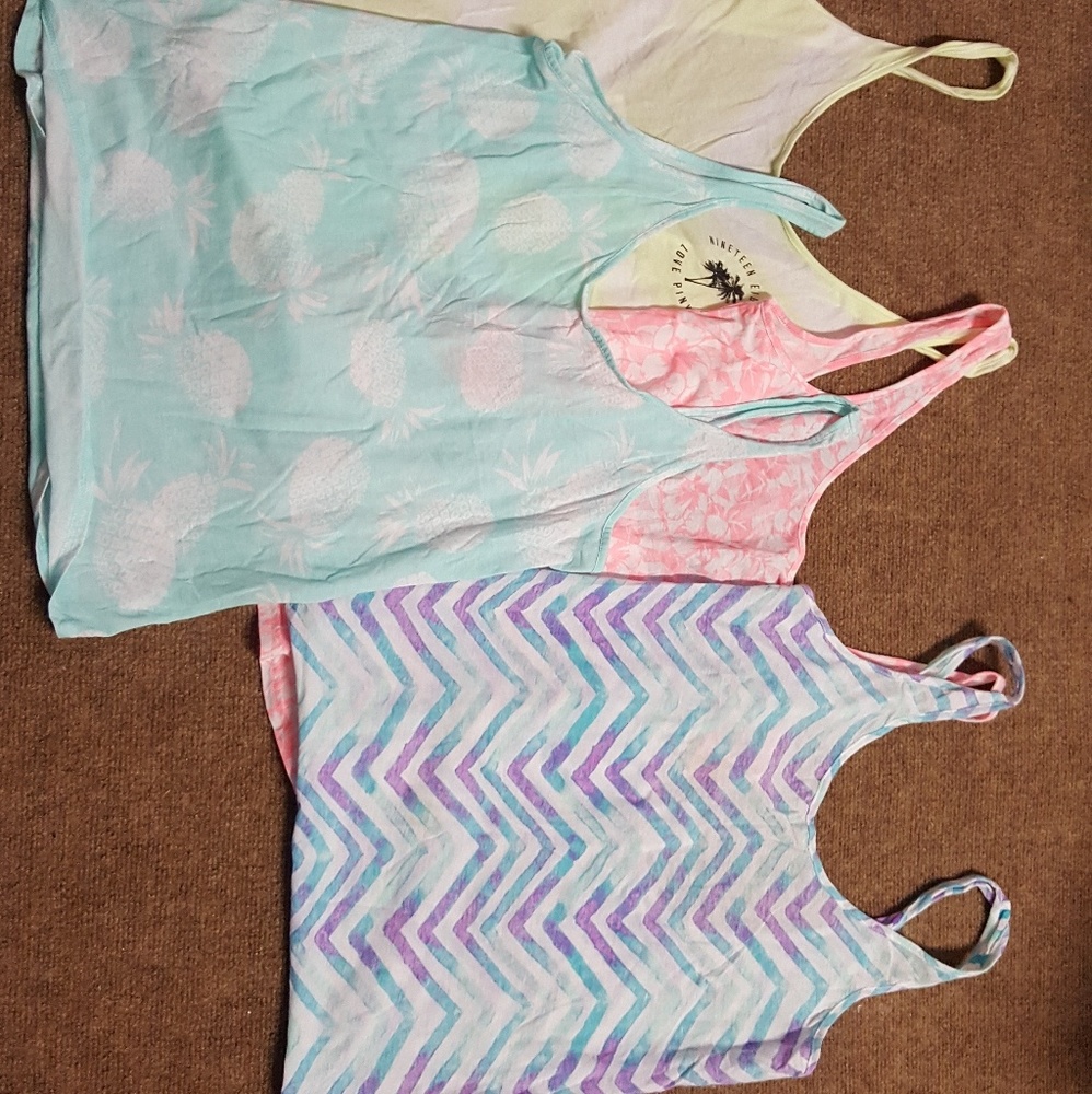 5 tank tops brand new no tags