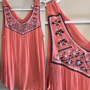 Bella Ella embroidered tank