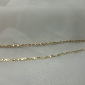 Small gold bracelet