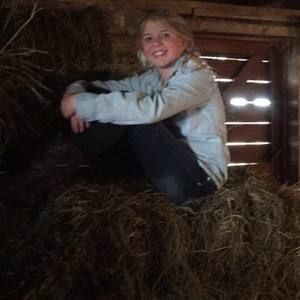 Meet your Posher, Emmalee