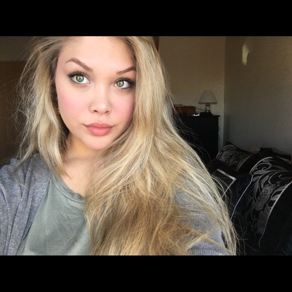 Meet your Posher, Kiley