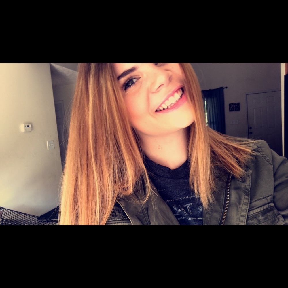 Meet your Posher, Brianna