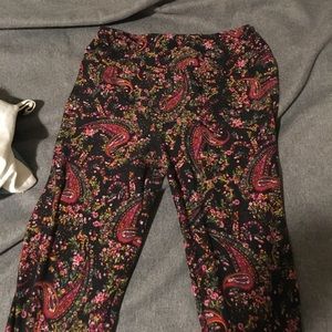 Lularoe one size paisley leggings
