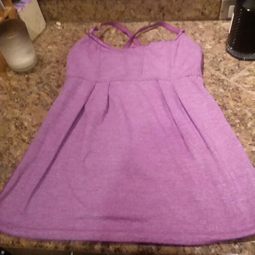 Lululemon top sz 4