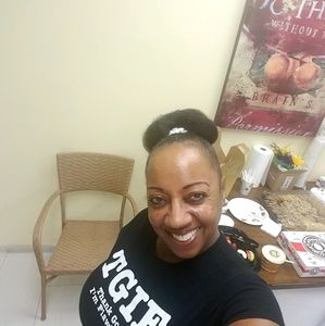 Meet your Posher, Lee