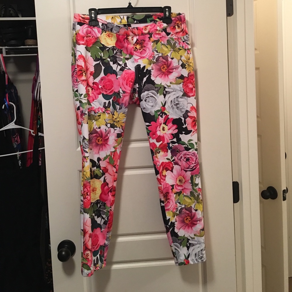 HUE pants