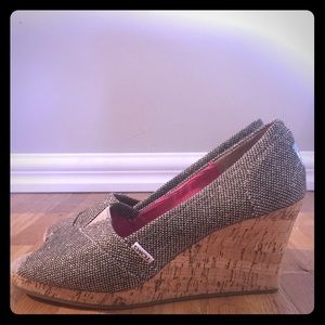 Toms wedge heels