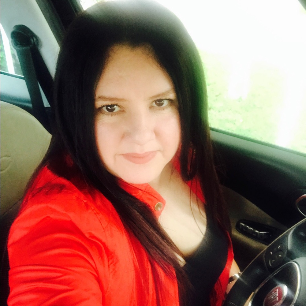 Meet your Posher, Rosaura