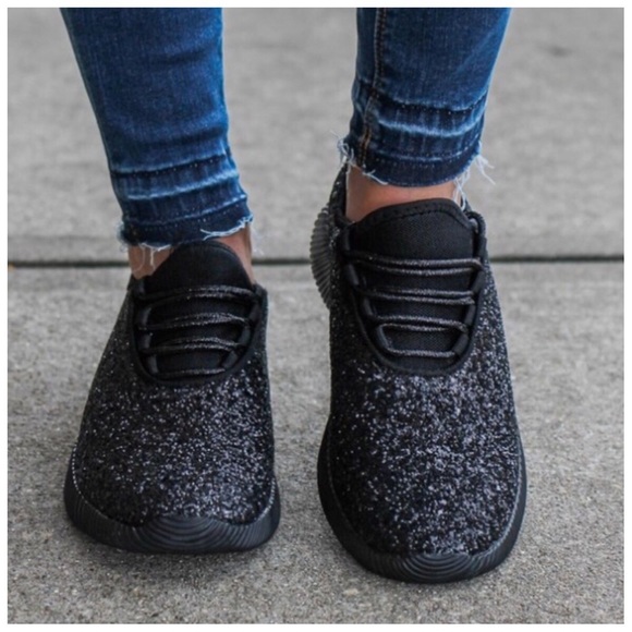 New black glitter sneakers - Picture 2 of 4