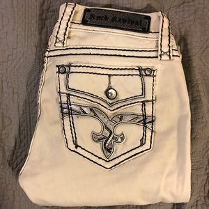 Rock Revival Skinny jeans! Soft and stretchy!