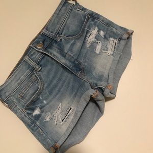 BRAND NEW AE Jean Shorts