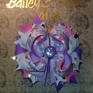 "Happy Girls are the Prettiest" Boutique Hair bow