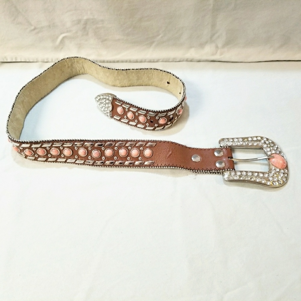 Beautiful rhinestone western belt