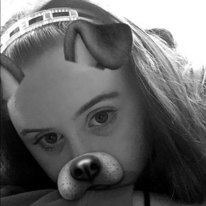 Meet your Posher, Devyn