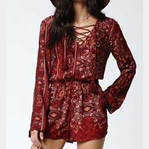 Kendall & Kylie Romper (like new)