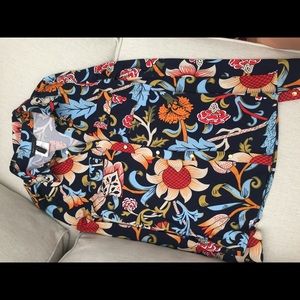 BCBG size small shirt