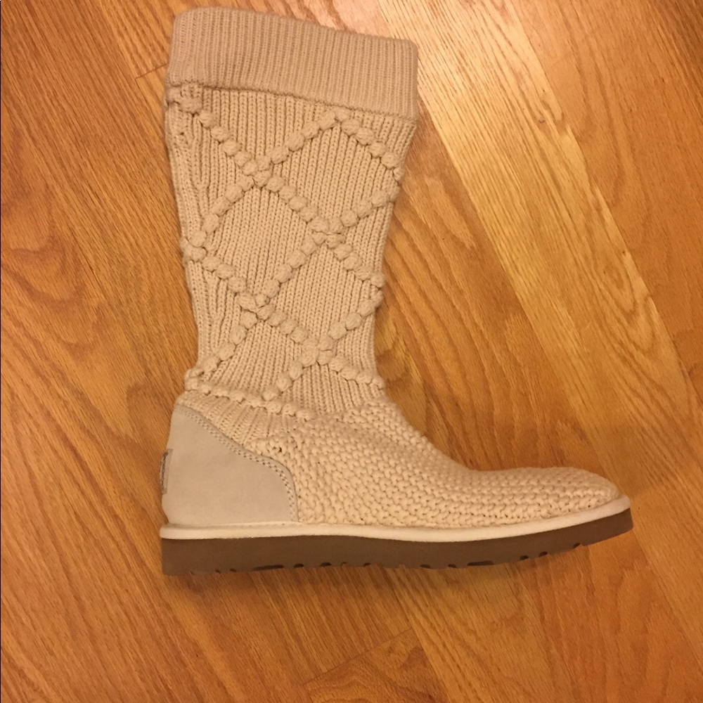 UGG knit boot