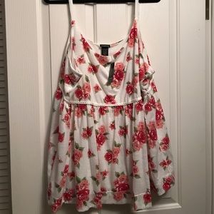 Rope Flower Tank Top