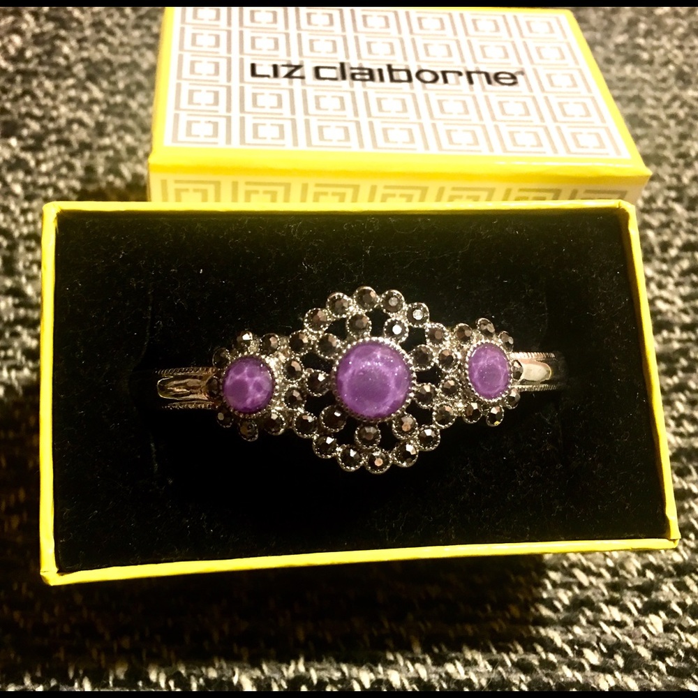 Liz Claiborne stretch bracelet