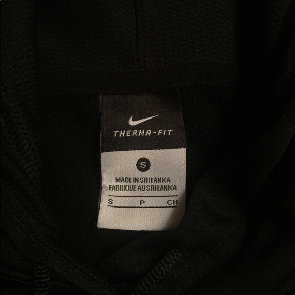 Nike Therma-Fit Hoodie - Picture 3 of 3
