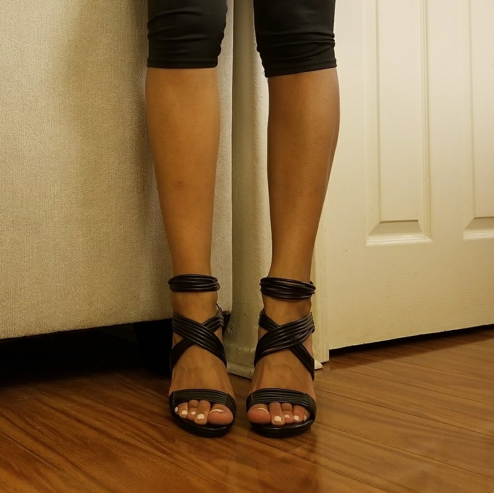 Cross cross dvf sandals