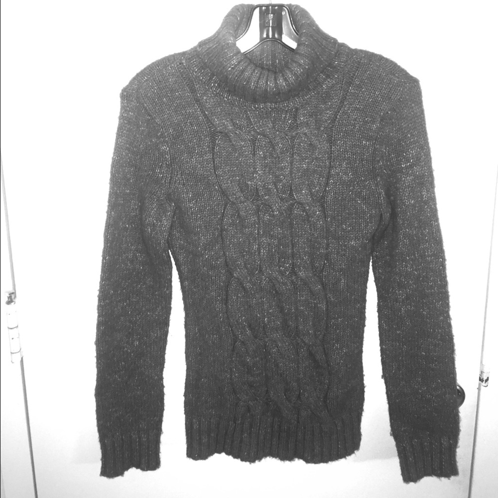 🎉BOGO Free!🎉 NEWYORK&COMPANY- Turtleneck Sweater