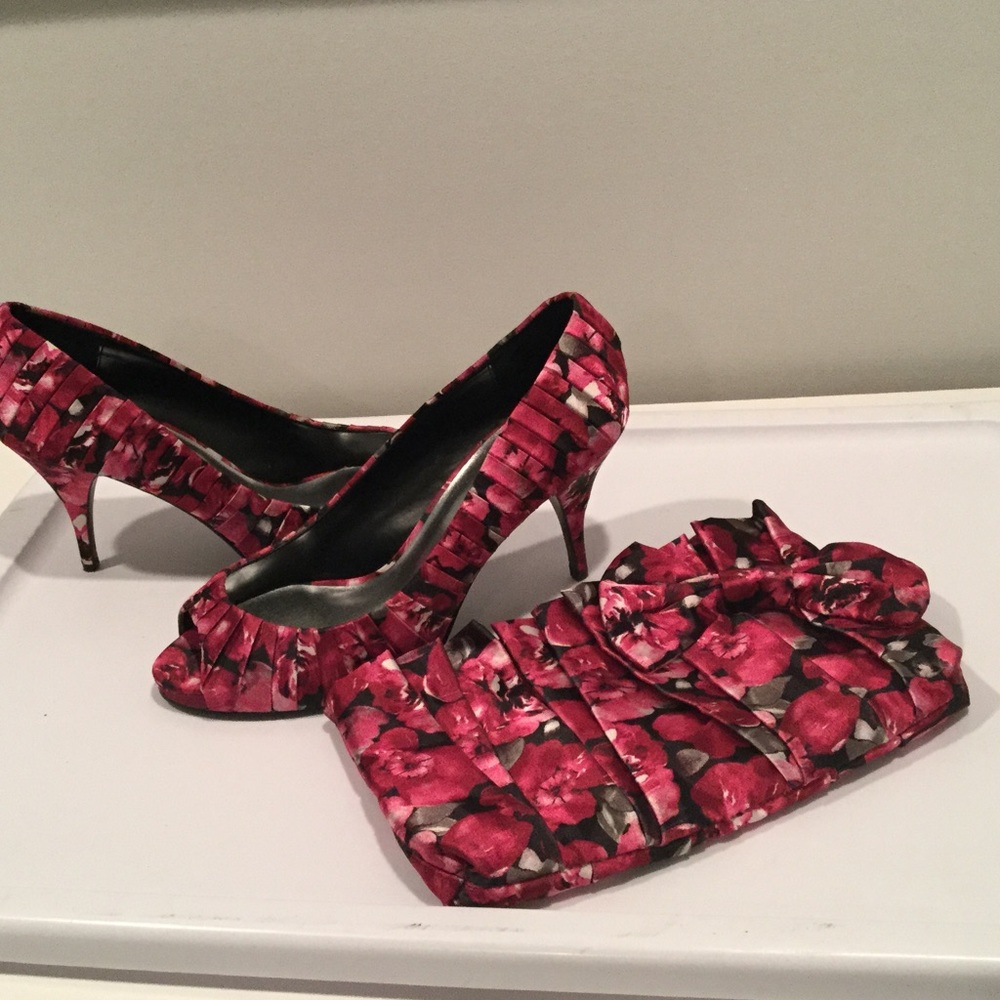 Glam set! Shoes and bag WHBM ✅