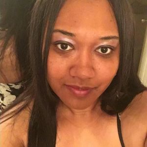 Meet your Posher, Samara