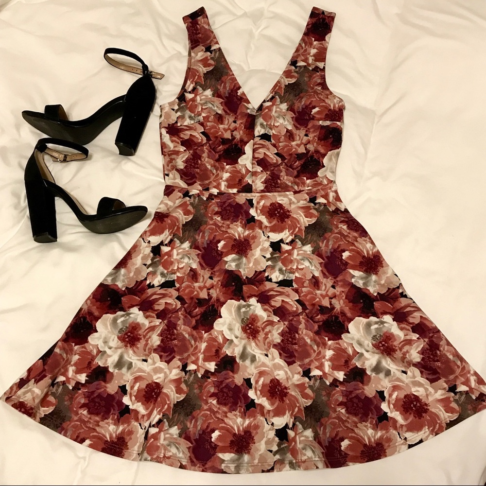 Forever 21 Floral Pink/White/Red V-Neck Dress, S