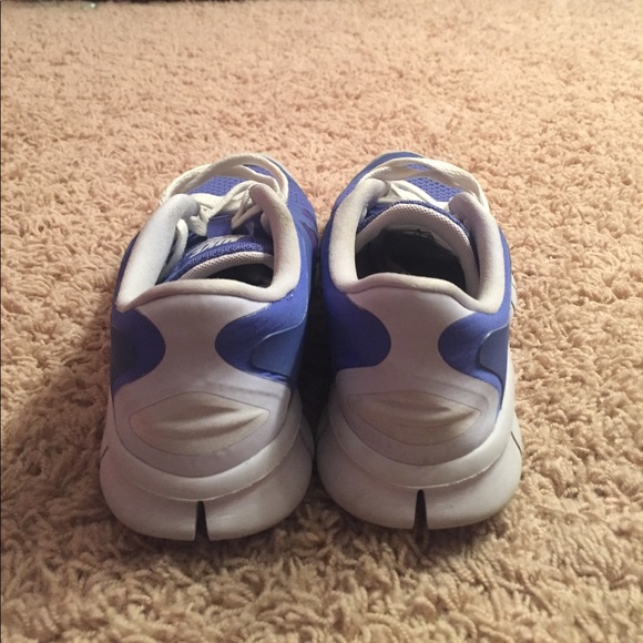 Nike Sneakers - Picture 3 of 4