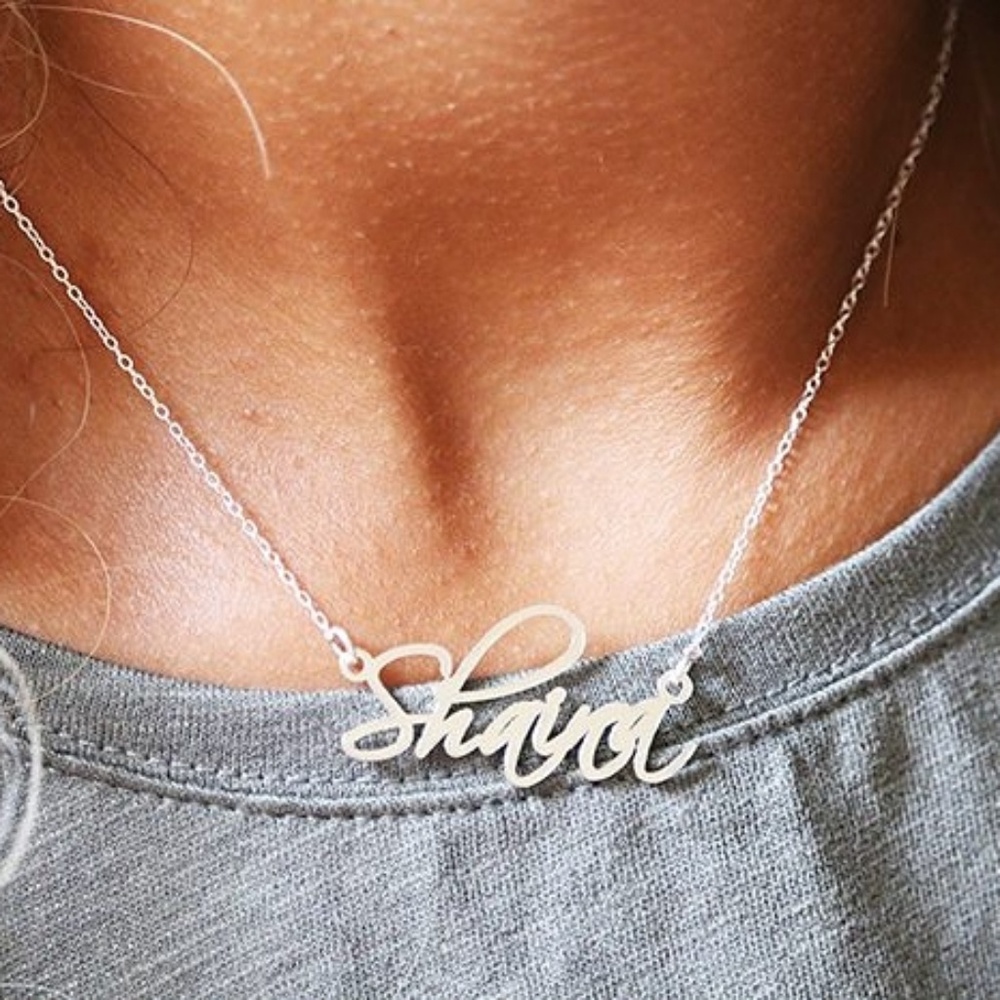 Personalized name necklace