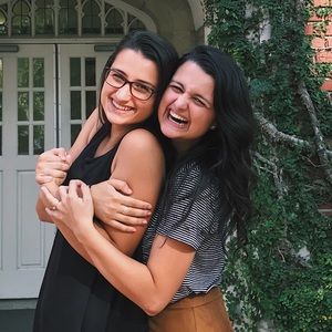 Meet your Posher, Dea