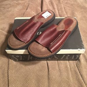 St. John's bay men's leather sandals