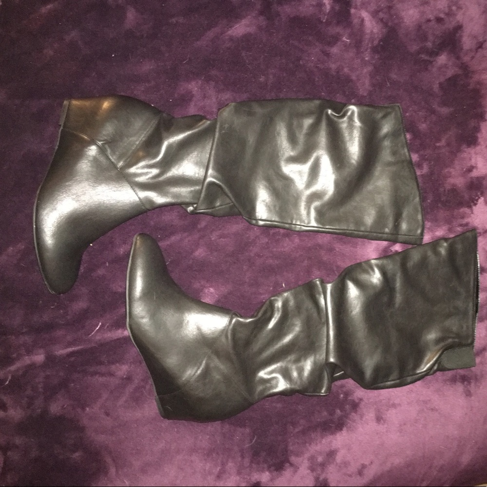 Black Jennifer Lopez Wedge Boots NWOT