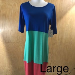 ⬇️Price Drop⬇️ Color Block Dress LuLaRoe Julia