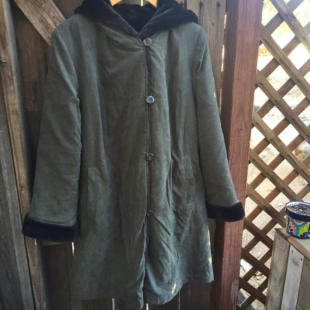 {Vintage} Reversible faux fur coat with hood