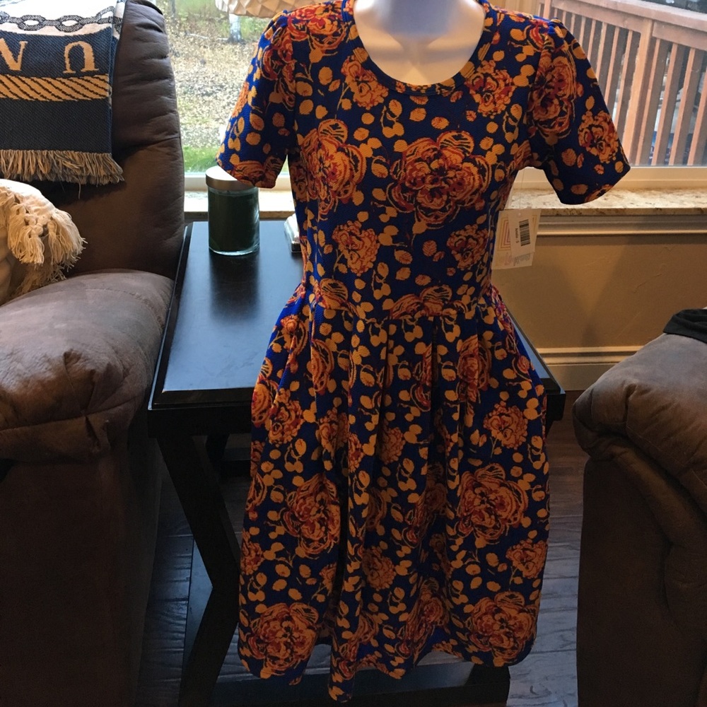 Nwt Lularoe Amelia