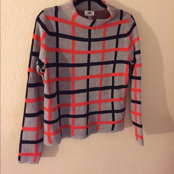 ✨Old navy sweater✨ - Picture 5 of 8