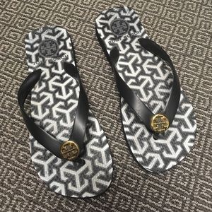 Tory Butch Flip Flops