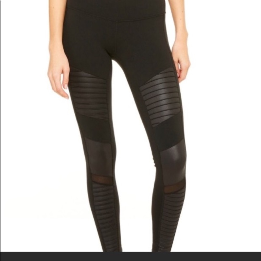 Alo yoga moto Legging Size Small