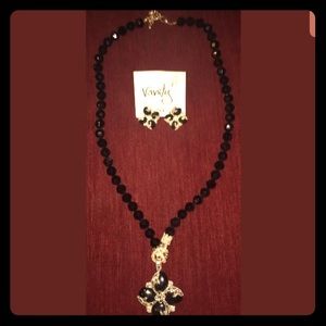 New Vanity Accessory Boutique Jewelry Set