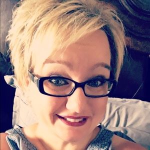 Meet your Posher, Gina