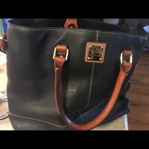 Dooney & Bourke bag