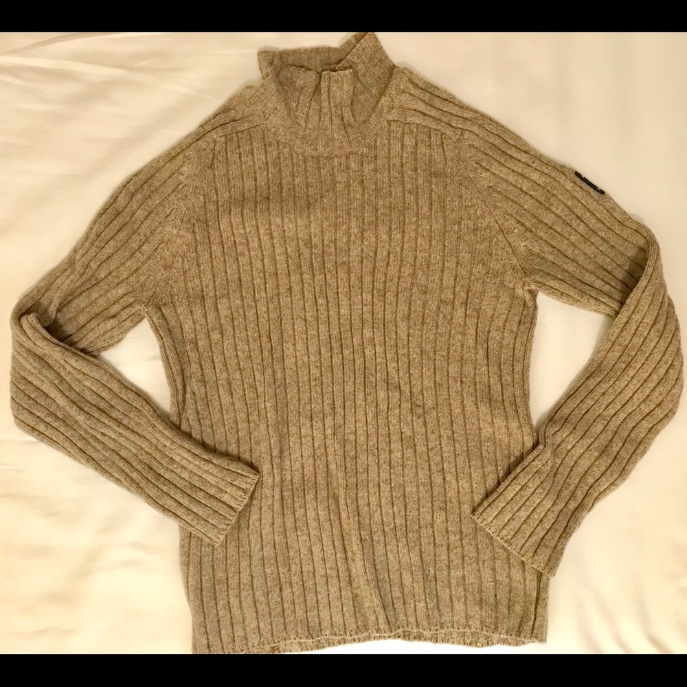 Abercrombie & Fitch muscle sweater