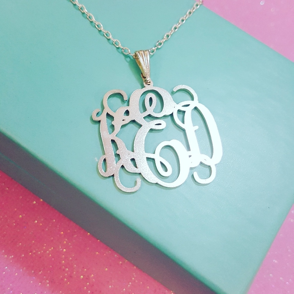 Personalized monogram necklace