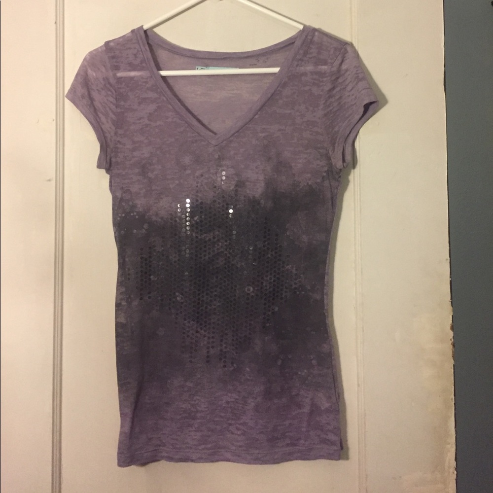 V-neck