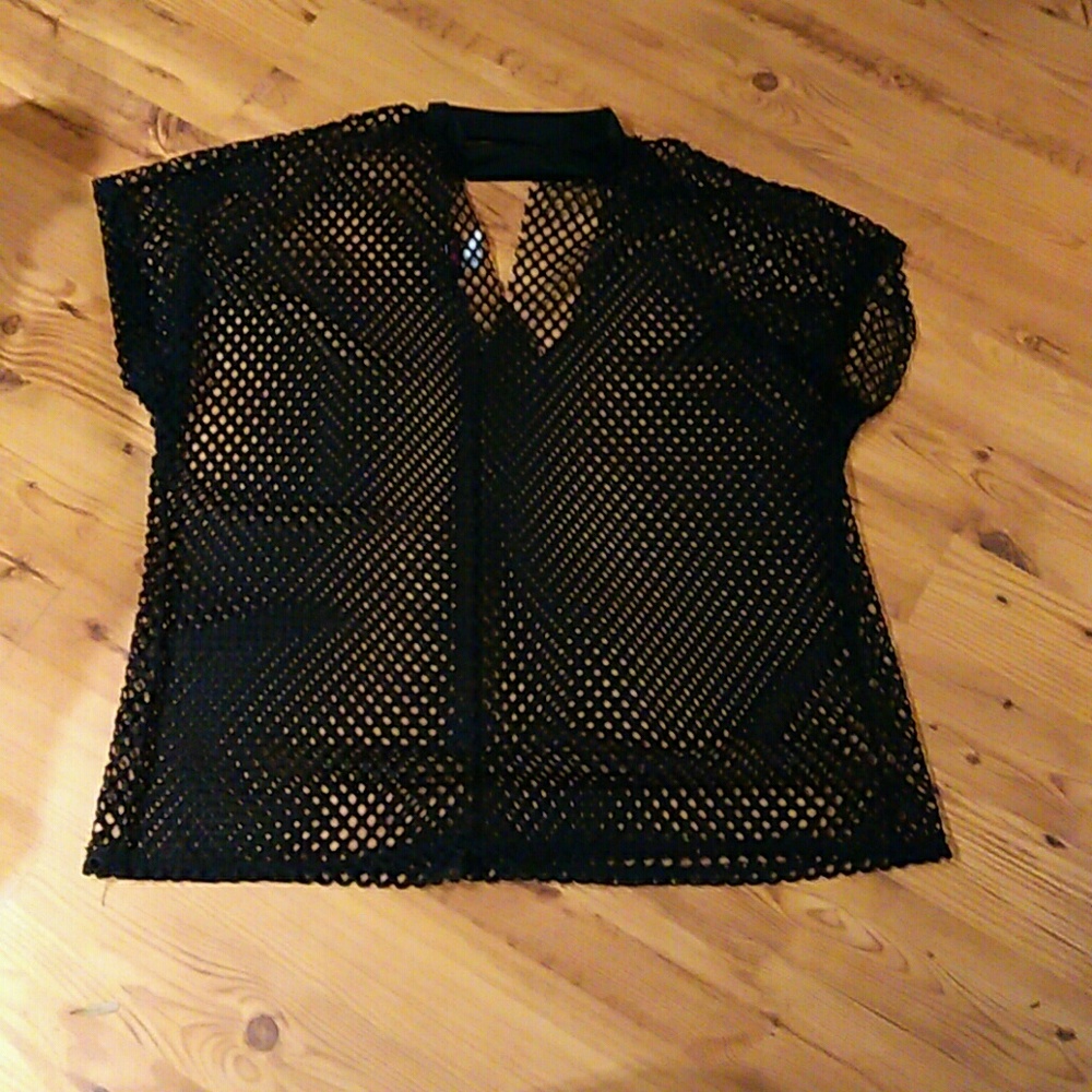 Mesh shirt