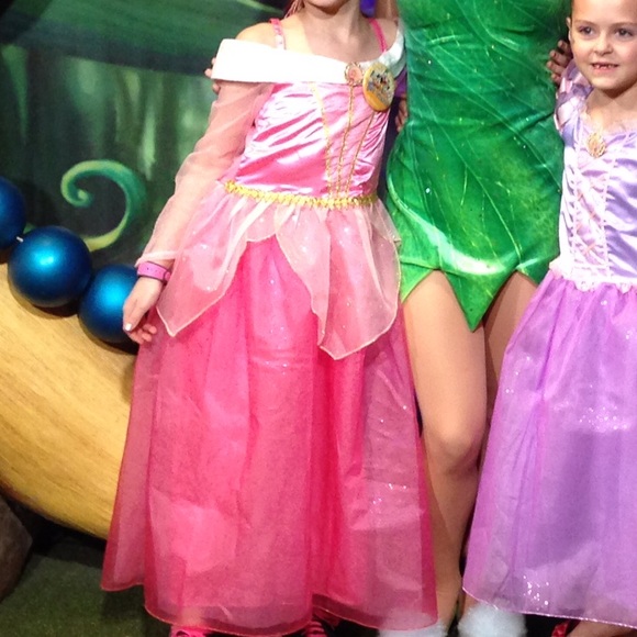 ‼️SOLD‼️On another Site‼️OFFICIAL DISNEY STORE - Picture 5 of 5