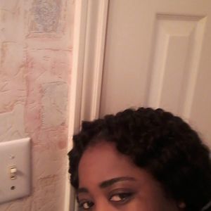Meet your Posher, Tisha
