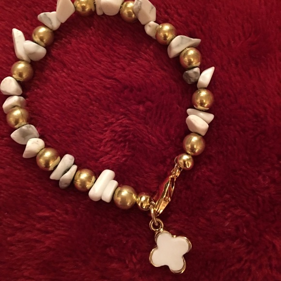 Beaded bracelet - Picture 1 of 5